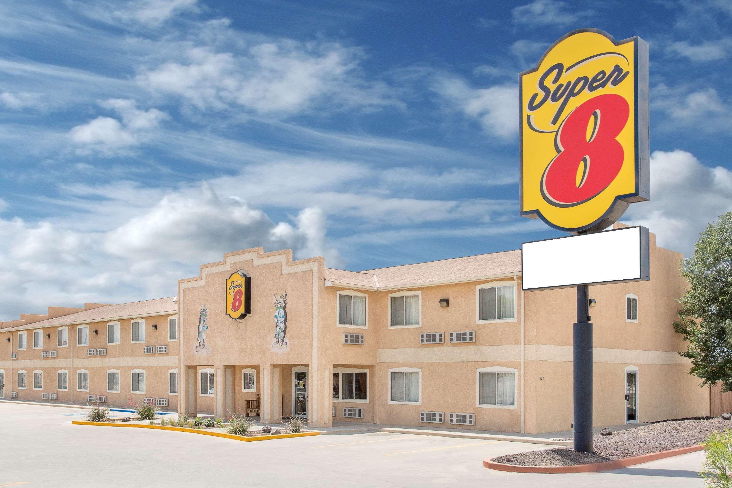 Отель Super 8 By Wyndham Bloomfield Экстерьер фото