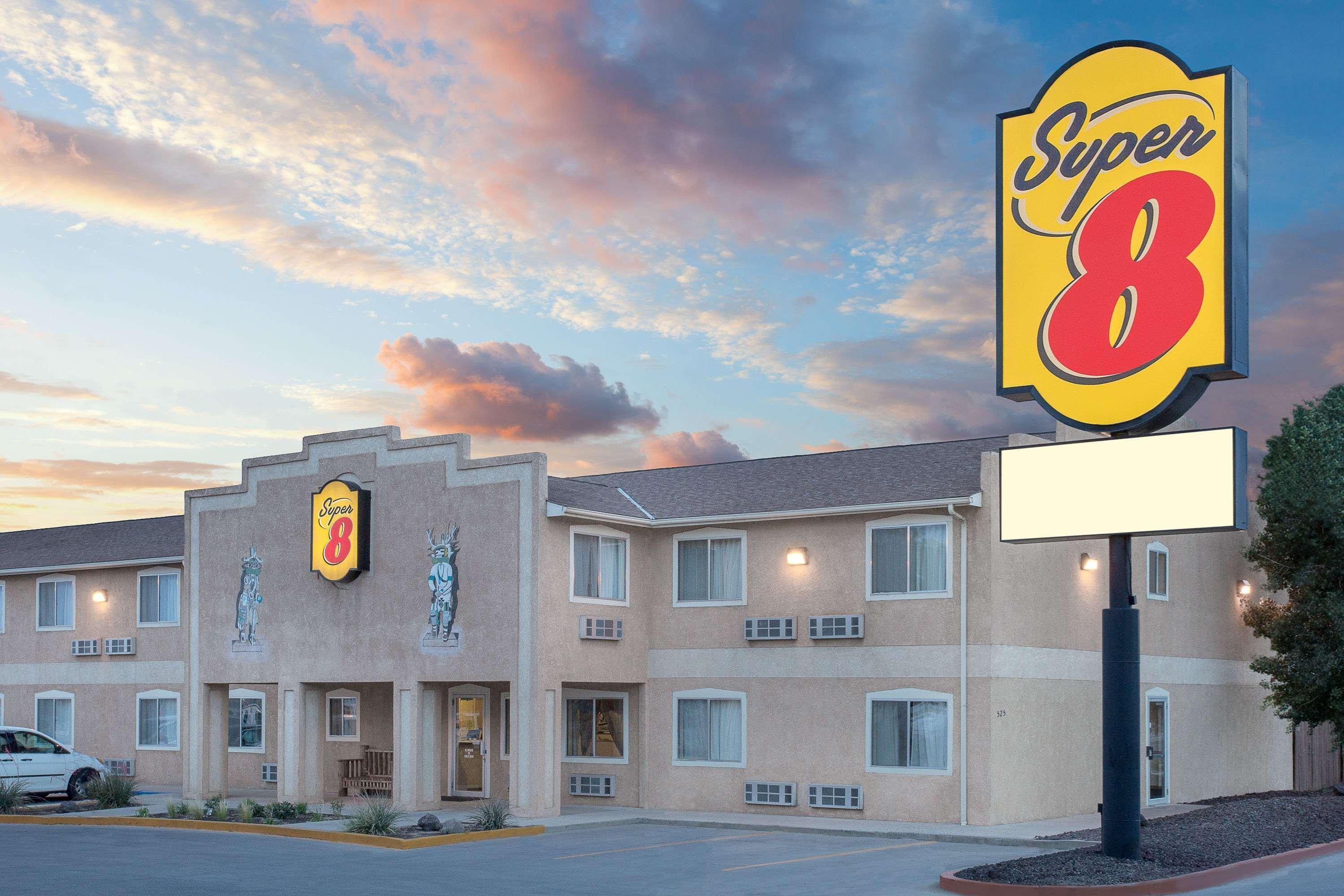 Отель Super 8 By Wyndham Bloomfield Экстерьер фото
